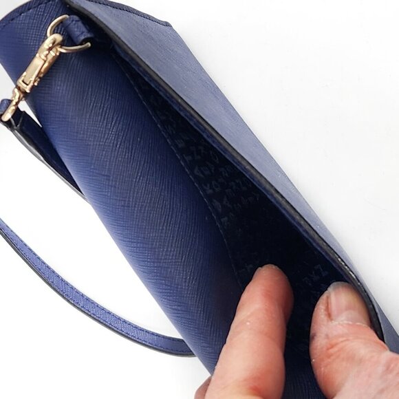 KATE SPADE Laurel Way Winni Crossbody Bag - Picture 4 of 7